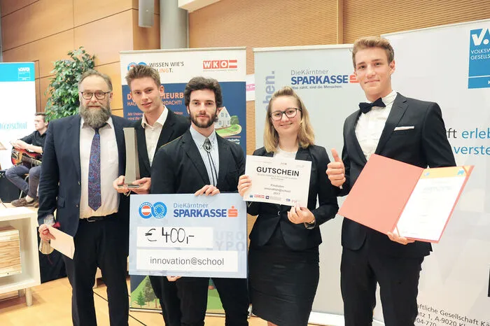"E-Buggee"-Team von der Euregion HTBLuVA Ferlach.