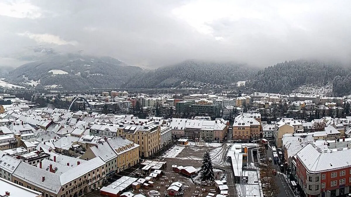 Die neue Webcam zeigt nicht nur den Hauptplatz, sondern auch die umliegenden Gebiete