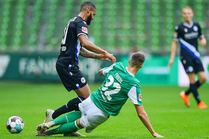 Marco Friedl (Werder Bremen) spielte beim Heim-1:0 über Bielefeld so wie in den zwei Liga-Runden zuvor durch. Der Innenverteidiger steht in den Nations-League-Spielen wegen Quarantäne-Bestimmungen nicht zur Verfügung.