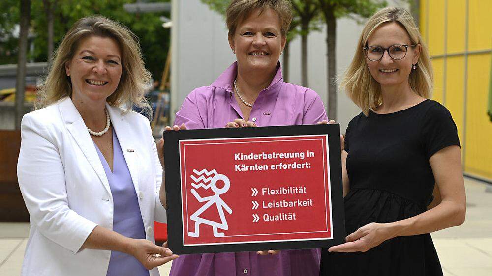 Tanja Telesklav, Astrid Legner und Sabine Zirngast fordern mehr Flexibilität in der Kinderbetreuung