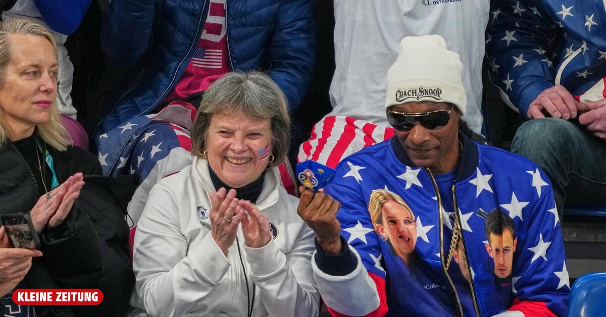 In the video: Snoop Dogg tries curling