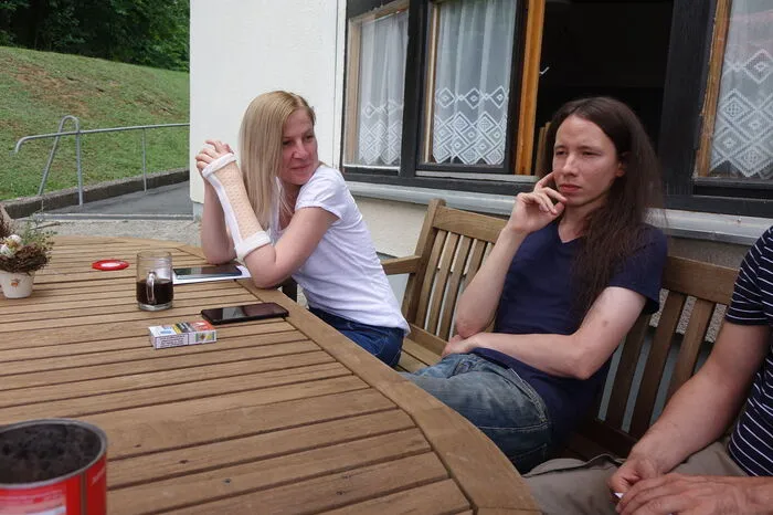 15 Stunden in der Woche werden in einem Kurs Deutsch gelernt.