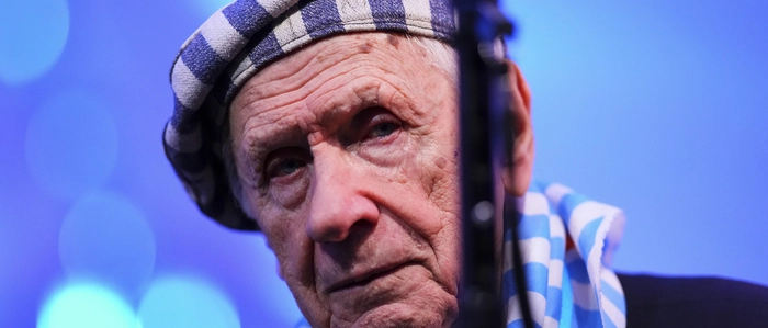 Stanislaw Zalewski hat Auschwitz überlebt. Er ist einer der wenigen noch lebenden Zeitzeugen