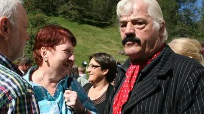 Hermann Walder fühlt sich von den Behörden schikaniert; „Fertig machen lasse ich mich nicht“ 