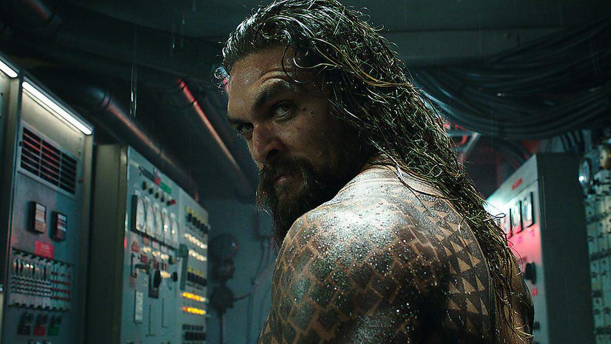 Lässt alle anderen hinter sich: Jason Momoa alias &quot;Aquaman&quot;