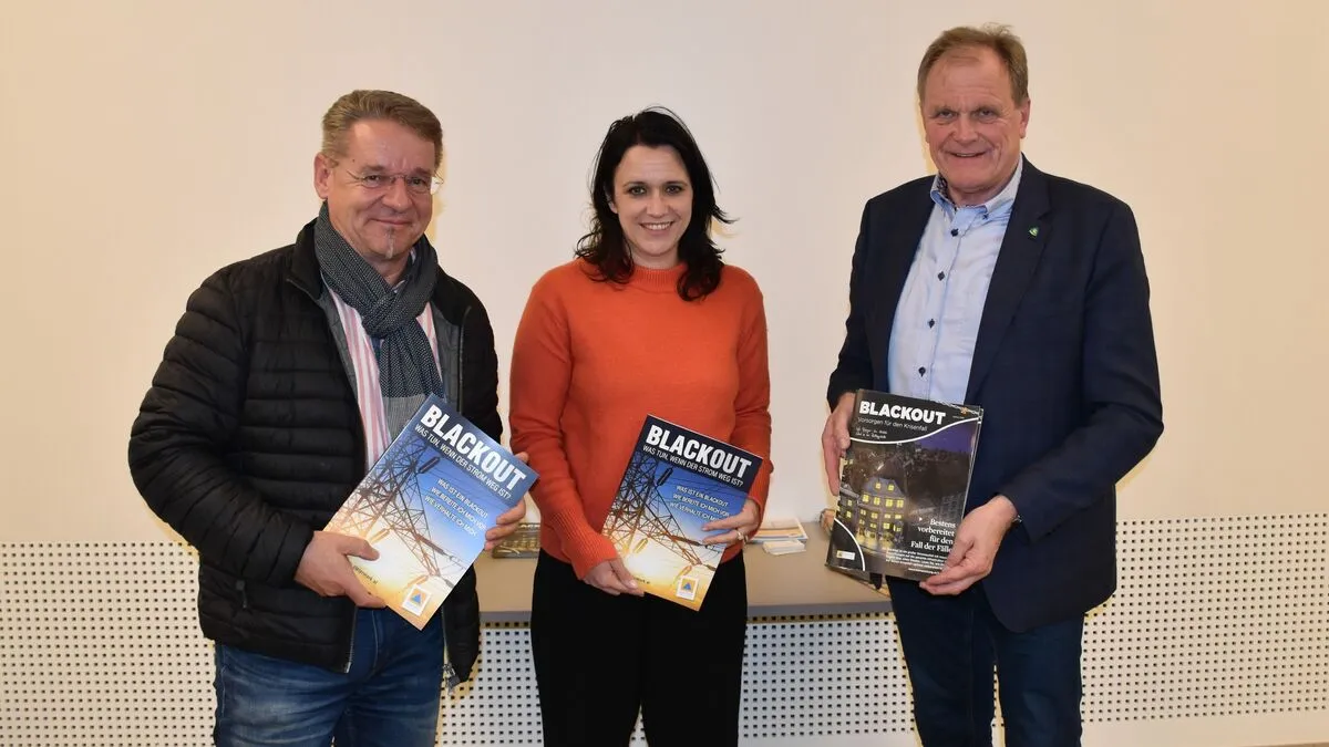 Heribert Uhl (Zivilschutzverband Steiermark), Kerstin Dohr (Klar!-Managerin), Erwin Dirnberger (Projektträger WOF)