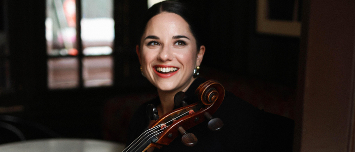 Cellistin Dorttya Standi