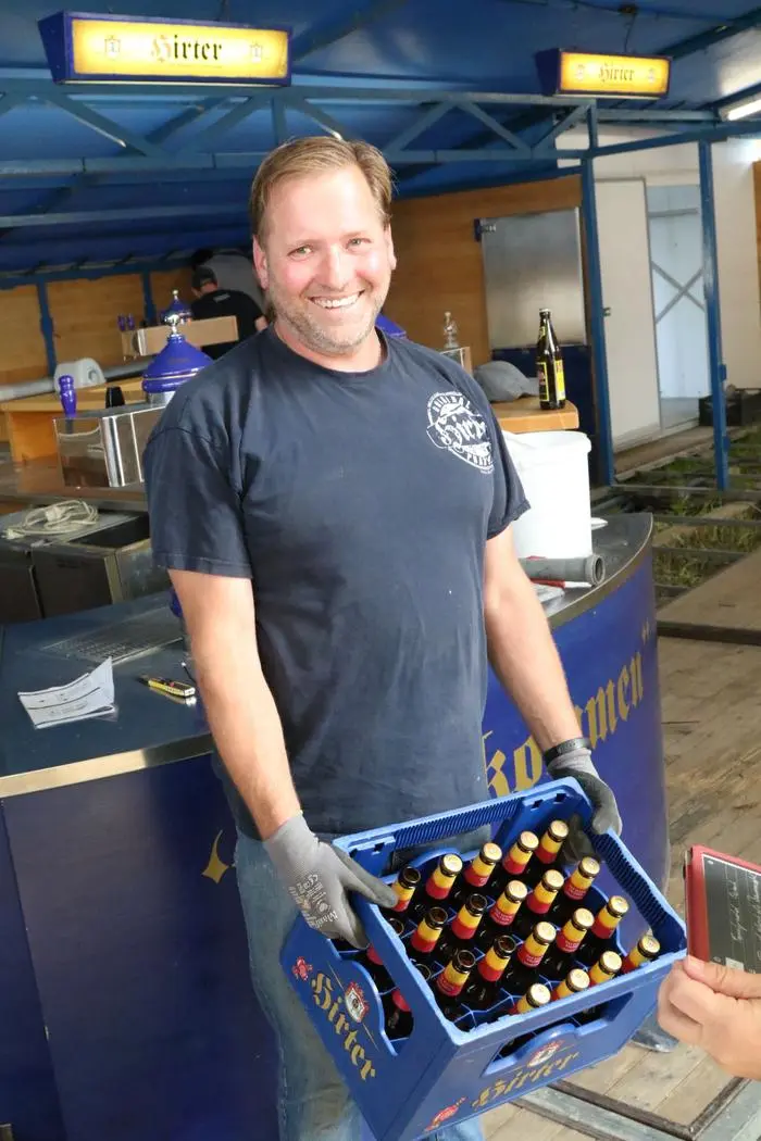 Für das Feierabendbier ist bei Hirter gesorgt, lacht Reinhold Prüger