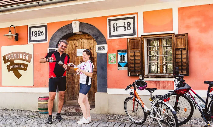 Zwischenstopp und Stärkung bei Elfriede Forstner – der Braumeisterin des Jahres 2019