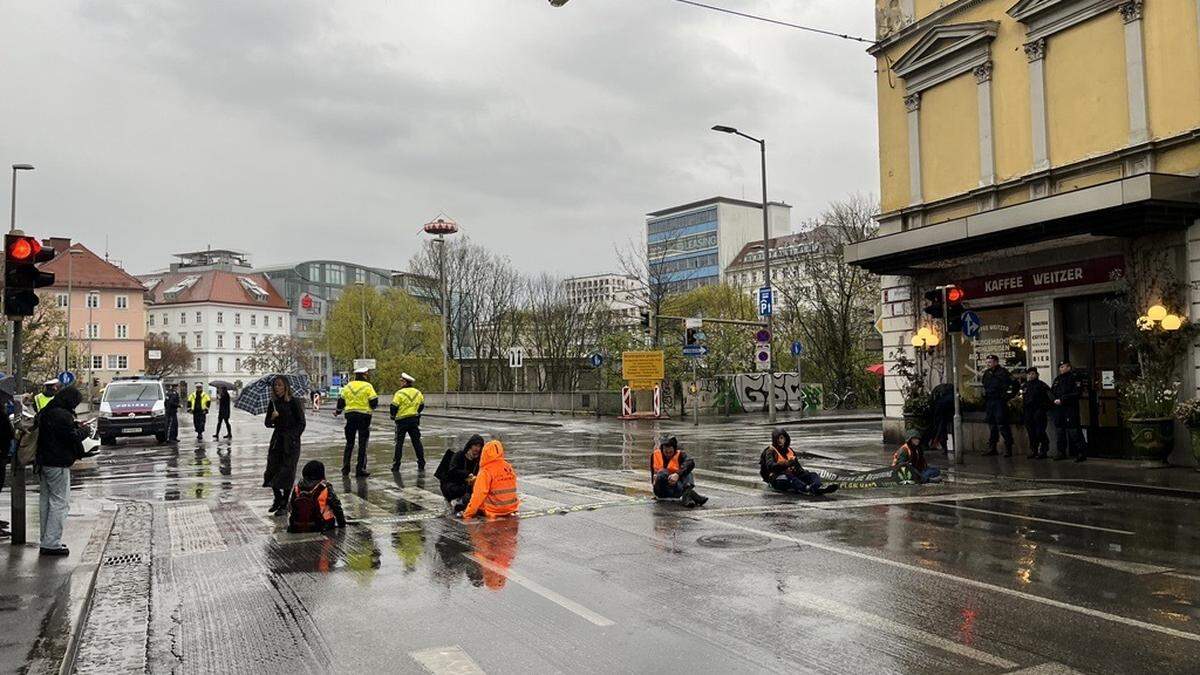 In der Belgiergasse ist eine der Blockaden