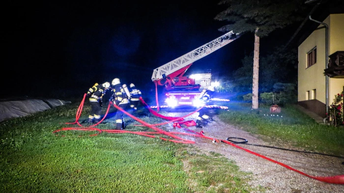 Bilder vom Einsatz der Feuerwehr!