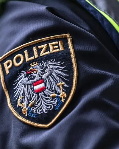 Ein Unfall mit Fahrerflucht beschäftigt derzeit die Polizei in Kärnten