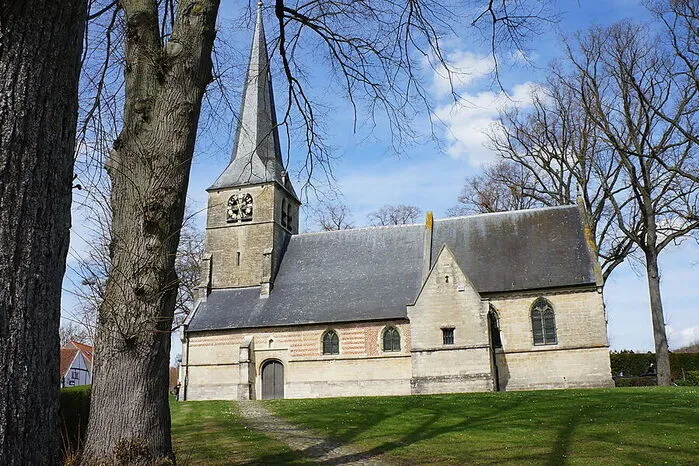 Auf Bruegels Gemälde „Der Blindensturz“ erkennt man die Kirche von Sint Anna-Pede, die heuer den Ausgangspunkt einer Wander- und Radtour bildet. Man wandert auf Bruegels Spuren.
