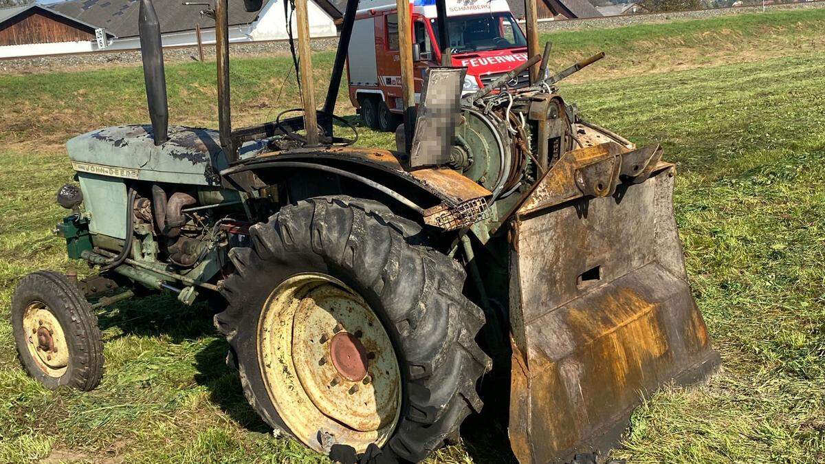 Der Brand ging von einer defekten Batterie dieses Kleintraktors aus