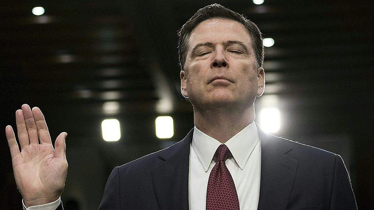 Der ehemalige FBI-Chef James Comey vor seiner Anhörung vor dem Geheimdienstausschuss des Senats 