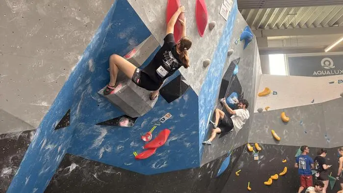 Zwei Tage lang stand die Boulderhalle Bloc Spot in Zeltweg ganz im Zeichen des Bouldersports – also des bodennahen Kletterns ohne Seil und Gurt.