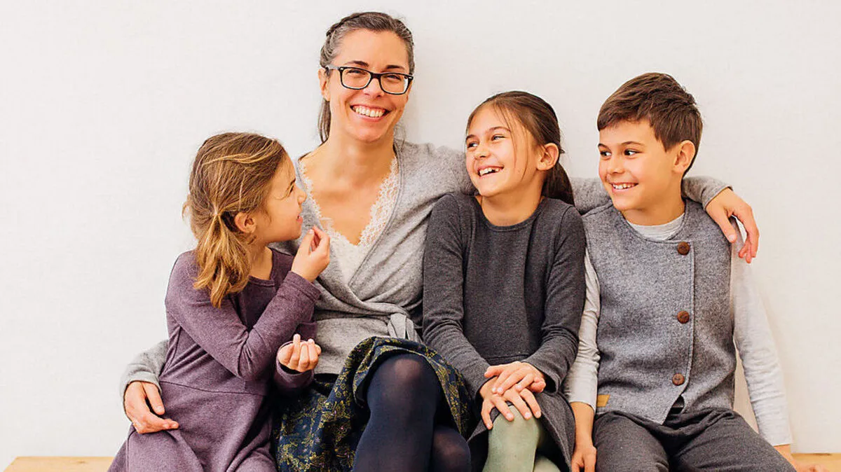 Lena Sleik mit ihren Kindern Ulla, Ida und Pepe.