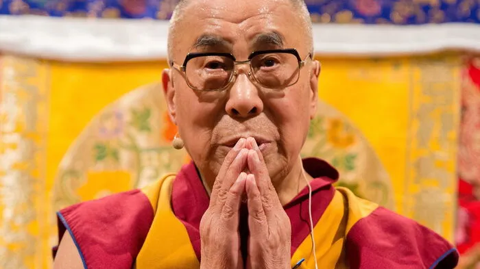 In den Jahren 1992, 2002 und 2012 besuchte der Dalai Lama (Foto), das religiöse Oberhaupt der Tibeter, Kärnten.