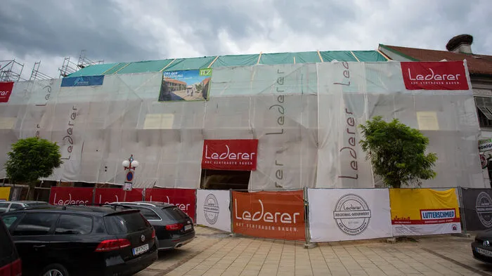 So schaut das Gaulhofer-Haus vom Ilzer Hauptplatz gesehen aus.