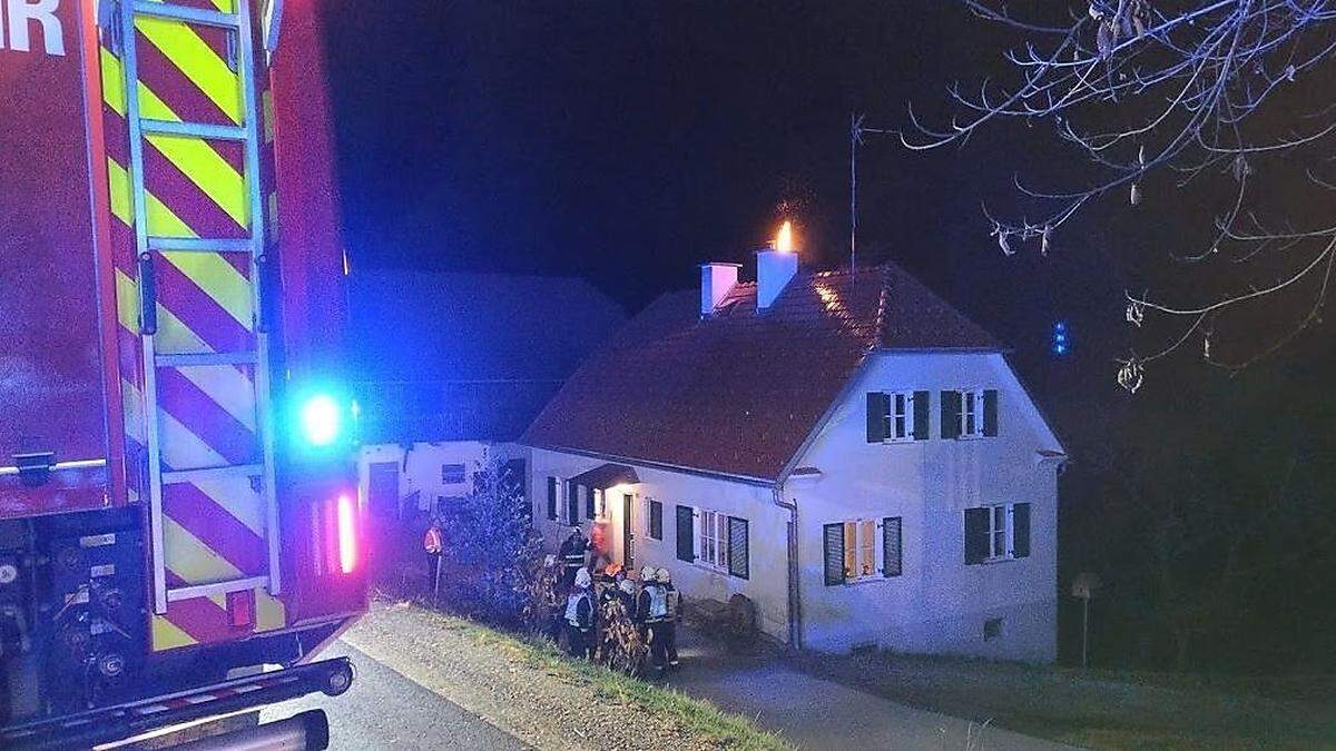 Nach rund drei Stunden konnte die Feuerwehr Pöllau den Einsatz beenden