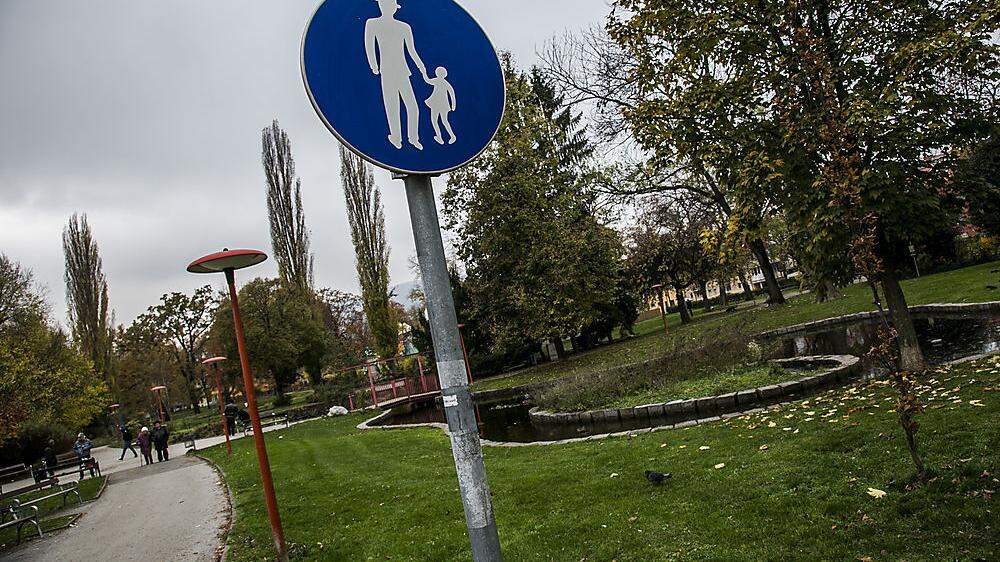 Unmittelbar nach ihrer Verurteilung wurden zwei Afghanen im Grazer Stadtpark schon wieder 