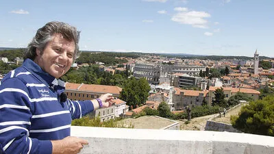 Andy Borg führt sein letzter Stadl nach Pula