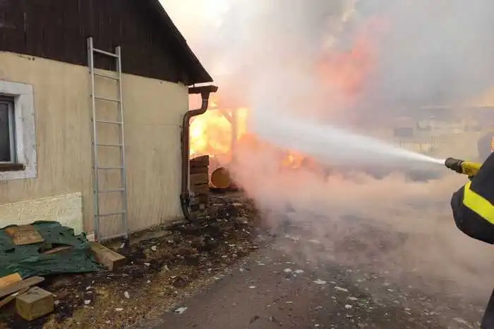 Sie brachten den Brand rasch unter Kontrolle
