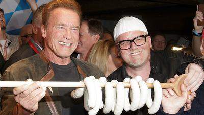 Arnold Schwarzenegger und DJ Ötzi bei der legendären Weißwurstparty im Vorjahr
