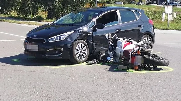 Bei dem Unfall wurde ein Weststeirer schwer verletzt