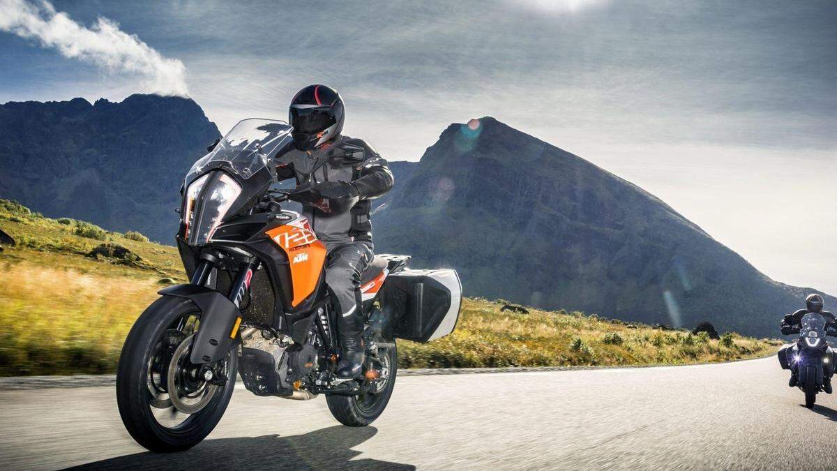 Bahnbrechend – mit der Super Adventure S 2017 liefert KTM eine Maschine, die Leistung, Sicherheit und Komfort vereint