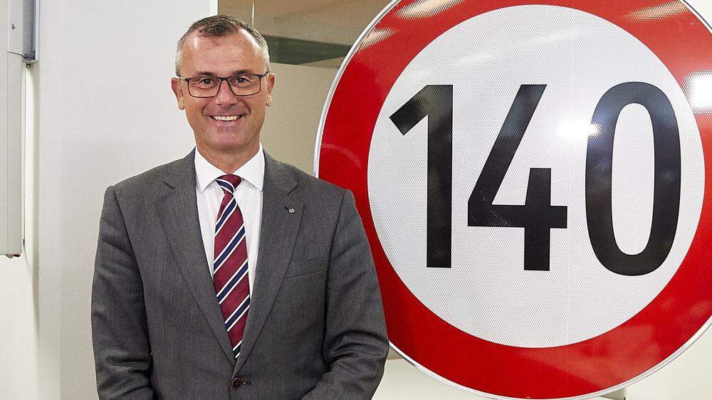 Minister Hofer hält an 140 km/h fest 