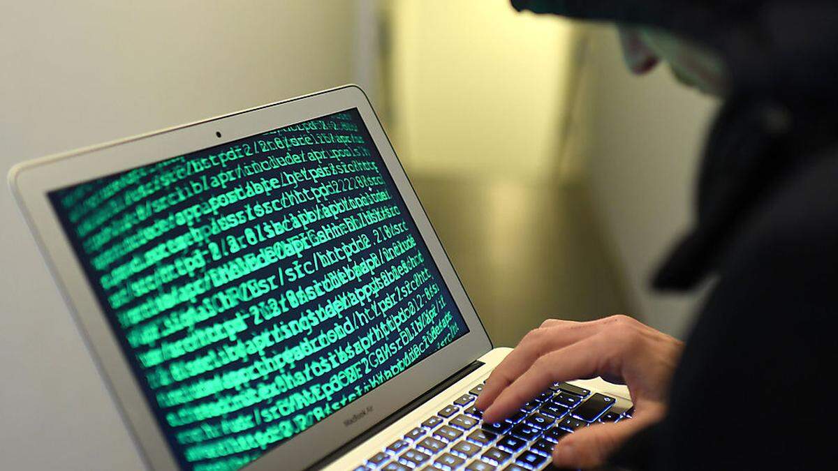 Polizei warnt vor &quot;Cyber Trading Fraud&quot;: Zahl der Anzeigen steigt