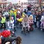 Auch die Protagonisten von „Mario Kart“ waren beim Umzug in St. Veit mit am Start
