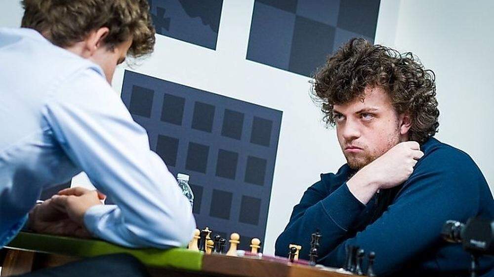 Magnus Carlsen (links) und Hans Moke Niemann werden keine Freunde mehr