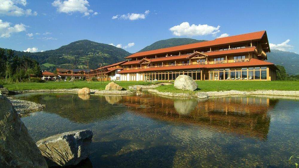 Rund zwei Millionen Euro hat das Dolomitengolf in Lavant in die Erneuerung von 54 Zimmer investiert