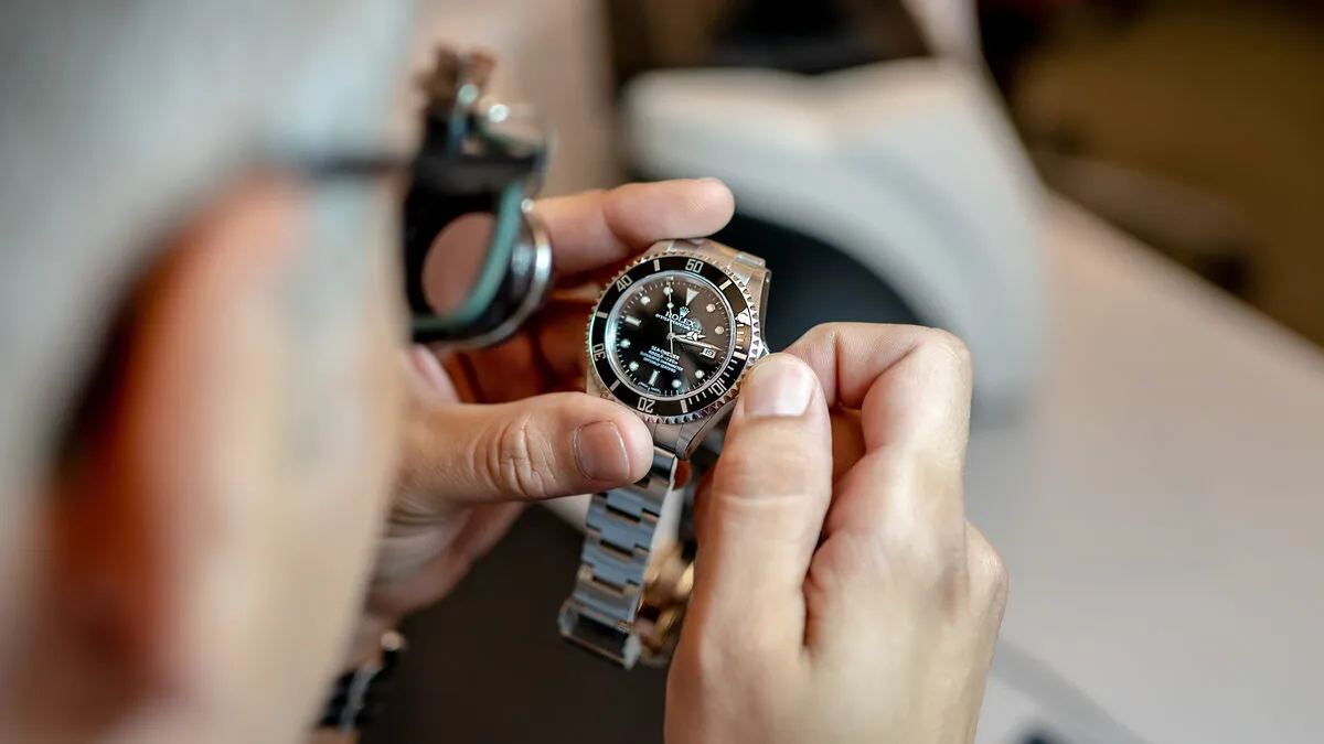 Von Luxusuhren bis zum eigenen Handy – viele Steirerinnen und Steirern versuchen sich mit der Pfandleihe über Wasser zu halten 