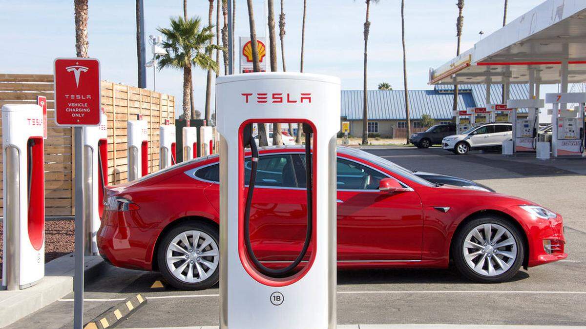 Tesla öffnet sein Supercharger-Netzwerk