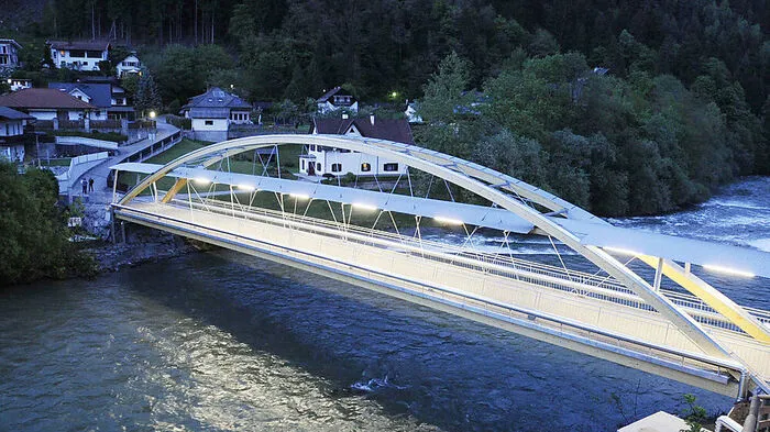 Die bisher namenlose Geh- und Radwegbrücke über die Lieser wird in „Prof.-Dr.-Therese-Meyer-Brücke“ benannt werden