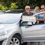 Peter Senger und Anna-Maria Wobik fahren seit April nur mehr 100 km/h auf der Autobahn