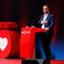 Andreas Babler auf der Bühne in Wieselburg | SPÖ-Parteichef Andreas Babler stellte „24 Ideen mit Herz und Hirn“ vor.