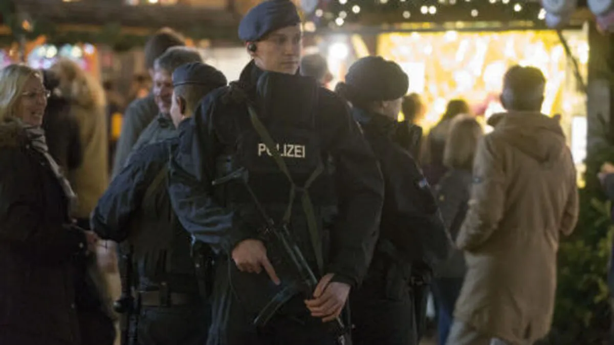Beim Polizeieinsatz in Duisburg wurden zwei Männer festgenommen