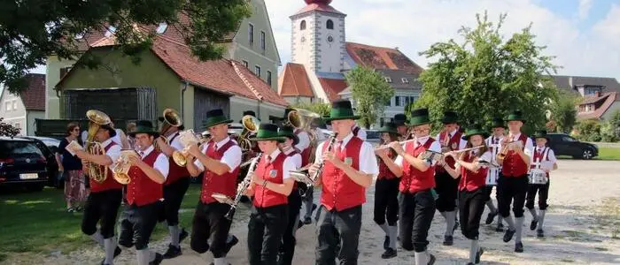 Auch die Marktmusikkapelle Edelschrott wird dabei sein