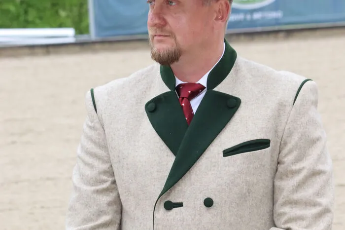 Gestütsleiter Erwin Movia offiziell die Gala.