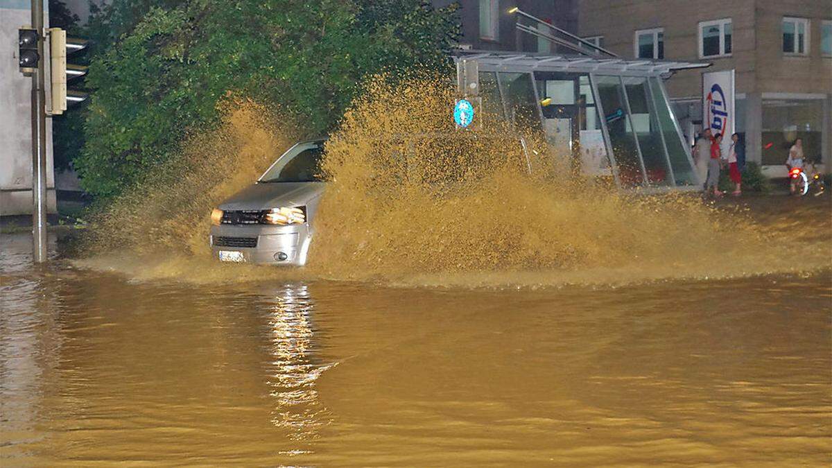 Der heurige Sommer war geprägt von heftigen Unwetter. In Feldbach (Bild) sorgten sintflutartige Regenfälle im August für massive Überschwemmungen.