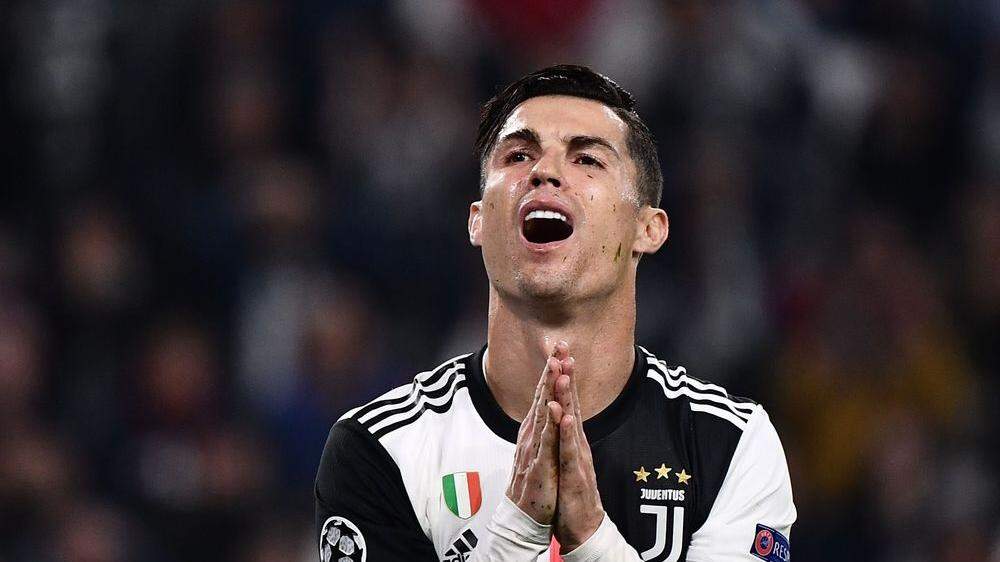 Cristiano Ronaldo fehlt schon den Himmel an, damit der ihm seine Freistoß-Stärke wieder zurück gibt