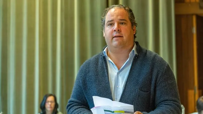 Bei der Vorkost in der Landwirtschaftsschule Haidegg hatte unser Weinexperte und Verkostleiter Arno Bergler erneut eine Spitzen-Jury versammelt.