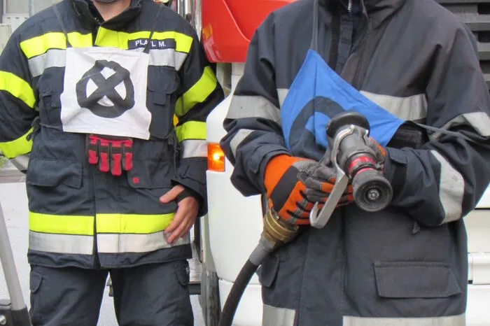 Grundausbildung mit Maske