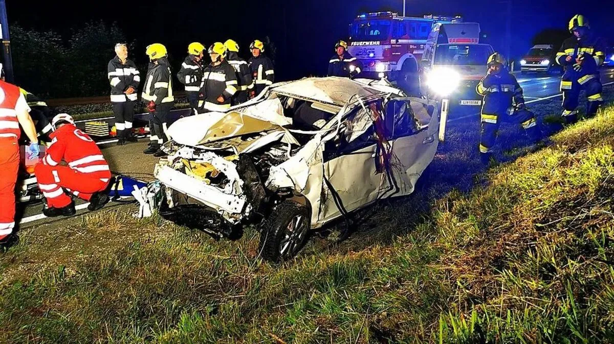 Das Fahrzeug wurde schwer beschädigt