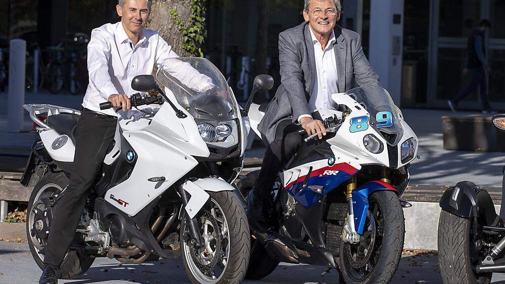 Thema Kleinmotoren: Stephan Schmidt (links) und Institutschef Helmut Eichlseder