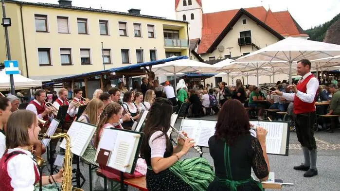 Im kleinen Dorf Kainach, dort wo die Gemütlichkeit noch gemütlich ist.